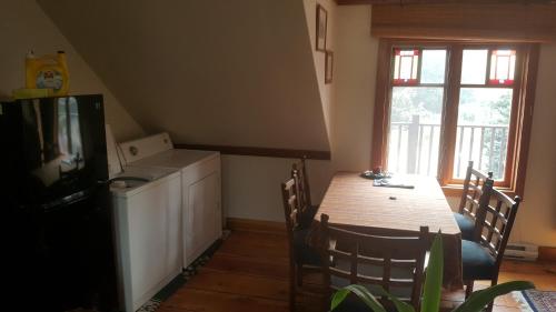 This photo about Kaslo Manor Lodge shared on HyHotel.com