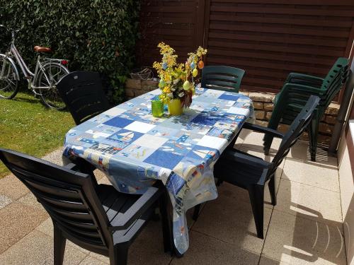 Marina Apartment in La Foret-Fouesnant Marina Apartment in La Foret-Fouesnant