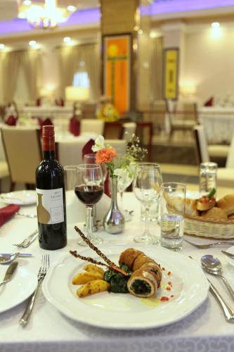 אוכל ומשקאות, Sapphire Addis Hotel in אדיס אבבה אוכל ומשקאות, Sapphire Addis Hotel in אדיס אבבה
