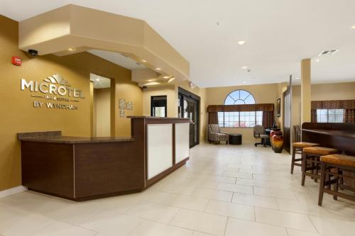 Lobby, Microtel Inn & Suites by Wyndham Round Rock in Round Rock Lobby, Microtel Inn & Suites by Wyndham Round Rock in Round Rock