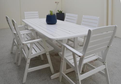 Balcony/terrace, Kangaroo Bay Apartments in Hobart Balcony/terrace, Kangaroo Bay Apartments in Hobart