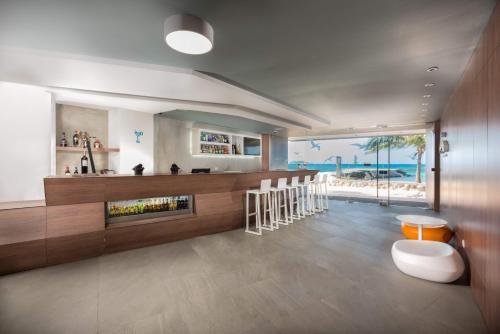 Lobby, Calypso Beach Hotel in San Andres Island Lobby, Calypso Beach Hotel in San Andres Island