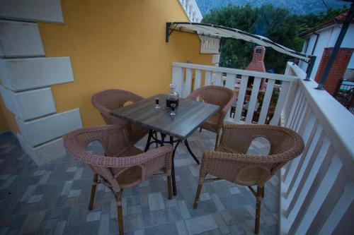 Hotel Apartments with a parking space Orebic, Peljesac - 4500