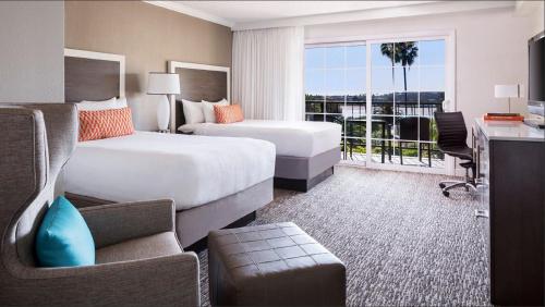 Hyatt Regency Newport Beach in Newport Beach (CA) Hyatt Regency Newport Beach in Newport Beach (CA)