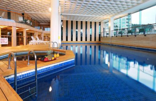 Swimming pool, Lealea Garden Hotel Sun Moon Lake in Nantou Swimming pool, Lealea Garden Hotel Sun Moon Lake in Nantou
