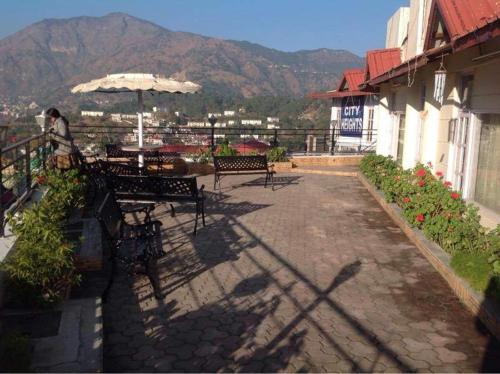 This photo about Hotel City Heights shared on HyHotel.com