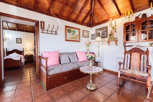 This photo about El Sitio La Rosa shared on HyHotel.com