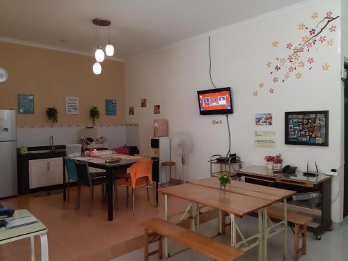 Facilities, IKIRU to live Hotel near University Surabaya Facilities, IKIRU to live Hotel near University Surabaya