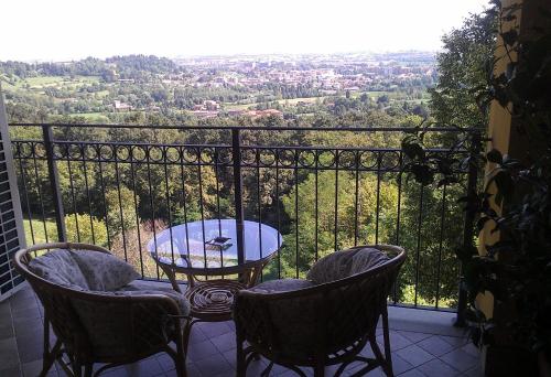 Terraza/balcón, Agriturismo Marco in Bergamo Suburbs Terraza/balcón, Agriturismo Marco in Bergamo Suburbs