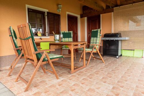Удобства, Wineyard getaway house in Севница Удобства, Wineyard getaway house in Севница