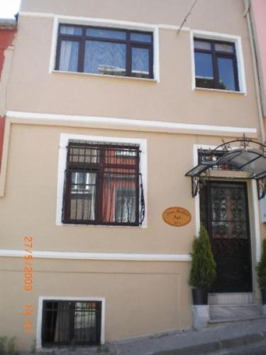 This photo about Nisa Sultan shared on HyHotel.com