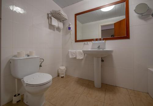 ห้องน้ำ, โอสตัล กาเยต (Hostal Gallet) in โรสเซส ห้องน้ำ, โอสตัล กาเยต (Hostal Gallet) in โรสเซส