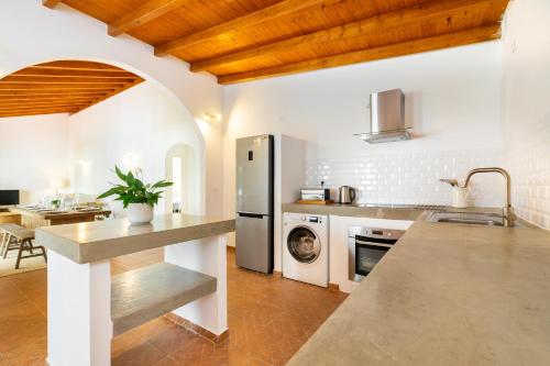Cocina, WHome | Comporta Family Beach House in Carcavelos Cocina, WHome | Comporta Family Beach House in Carcavelos