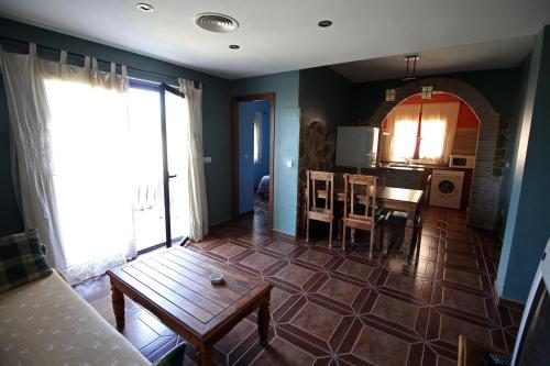 Létesítmények, El Rincon de Piedra in Enguidanos Létesítmények, El Rincon de Piedra in Enguidanos