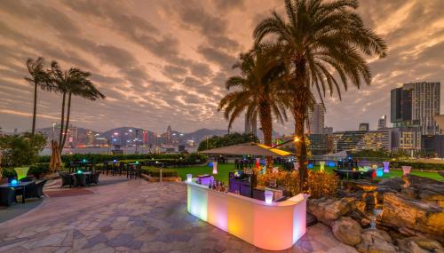 Bar/lounge, Harbour Plaza Metropolis in Hung Hom Bar/lounge, Harbour Plaza Metropolis in Hung Hom