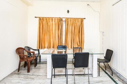 This photo about FabHotel Astoria House Salt lake shared on HyHotel.com