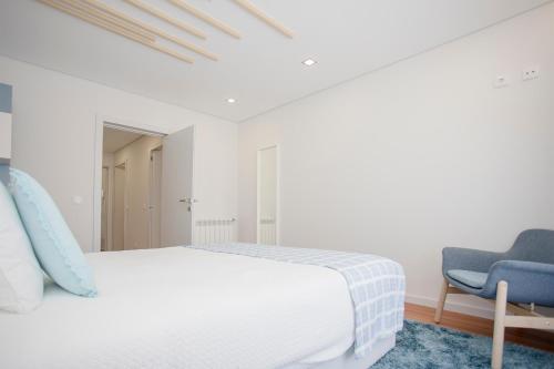 This photo about Liiiving - Luxury RiverView Apartments shared on HyHotel.com