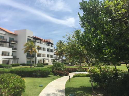 This photo about Punta Palmera shared on HyHotel.com