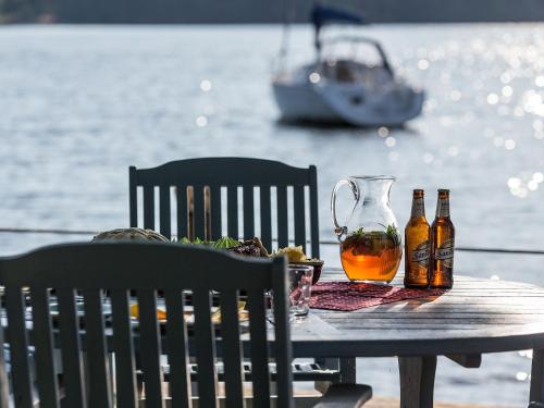 Lakeside Cottage in Ecclerigg Lakeside Cottage in Ecclerigg
