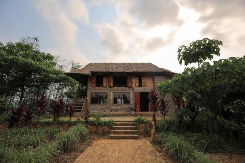 Pu Bin Spice Hills in Da Tham Pu Bin Spice Hills in Da Tham