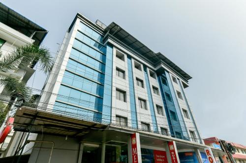 Hotel OYO 1400 Cochin Metro