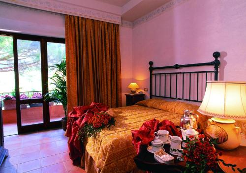 Hotel La Locanda Dei Ciocca in Grottaferrata Hotel La Locanda Dei Ciocca in Grottaferrata