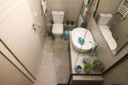 ห้องน้ำ, Charming Apartment in เขตเนีย พาราเลีย ห้องน้ำ, Charming Apartment in เขตเนีย พาราเลีย