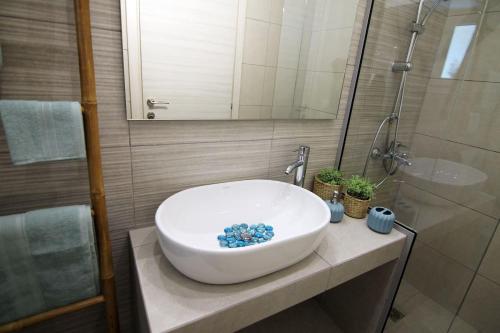 ห้องน้ำ, Charming Apartment in เขตเนีย พาราเลีย ห้องน้ำ, Charming Apartment in เขตเนีย พาราเลีย