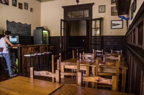 Bar/lounge, Be King Hostel in Rosario Bar/lounge, Be King Hostel in Rosario