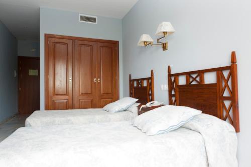 This photo about Hotel El Mirador de Rute shared on HyHotel.com