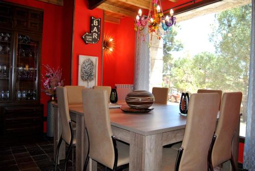 Létesítmények, Complejo Casas Rurales MANSIONES Y VILLAS DELUXE in Collado Mediano Létesítmények, Complejo Casas Rurales MANSIONES Y VILLAS DELUXE in Collado Mediano