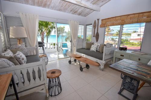 陽台/露台, 安提瓜村海灘度假村 (Antigua Village Beach Resort) in 聖約翰 陽台/露台, 安提瓜村海灘度假村 (Antigua Village Beach Resort) in 聖約翰