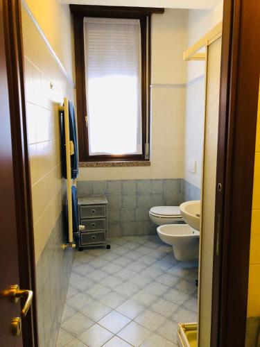 Bathroom, CASA VACANZE ROBY in Lambrate Bathroom, CASA VACANZE ROBY in Lambrate