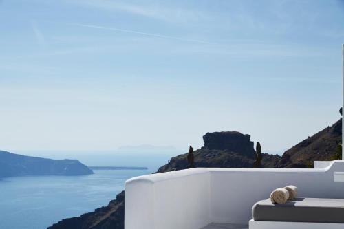 This photo about Eden Villas by Canaves Oia shared on HyHotel.com