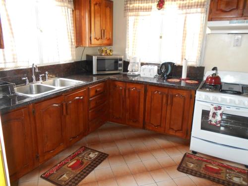 Kitchen, Prime Ocean View Vacation Villa in San Fernando Kitchen, Prime Ocean View Vacation Villa in San Fernando