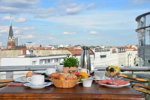 Balcony/terrace, Hotel Domicil Berlin by Golden Tulip in Charlottenburg Balcony/terrace, Hotel Domicil Berlin by Golden Tulip in Charlottenburg