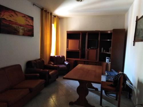 colors house in آلجيرو colors house in آلجيرو