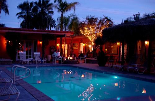 在meiguo.com看到的Coyote Inn的介绍图片