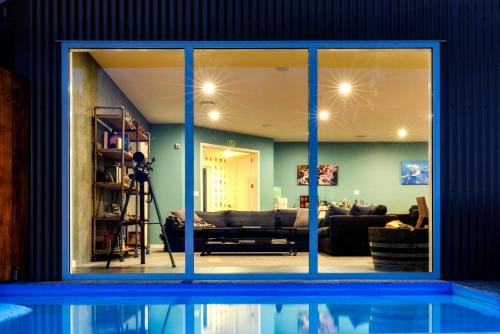 Aufenthaltsraum/TV-Zimmer, Lakestone Lodge in Twizel Aufenthaltsraum/TV-Zimmer, Lakestone Lodge in Twizel