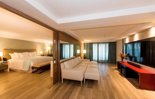 Vogal Luxury Beach Hotel & SPA - image 9