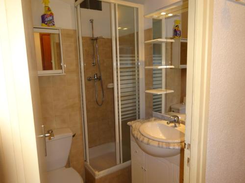 Studio n°4 agréable avec terrasse, bien situé