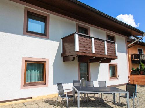 Balcony/terrace, Seilergasse Apartments by we rent, SUMMERCARD INCLUDED in Zell Am See Balcony/terrace, Seilergasse Apartments by we rent, SUMMERCARD INCLUDED in Zell Am See
