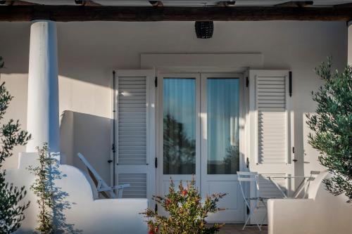 This photo about Mari del Sud Resort shared on HyHotel.com