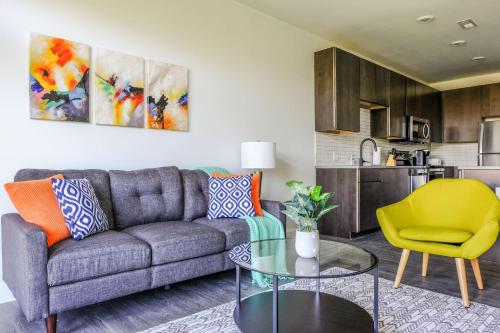 Hôtel Arts + Community 1br Suite - Minutes to Downtown