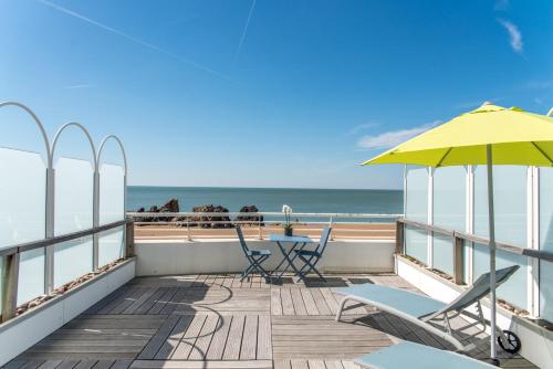 Terraza/balcón, Best Western Hotel De La Plage in Saint-Nazaire Terraza/balcón, Best Western Hotel De La Plage in Saint-Nazaire
