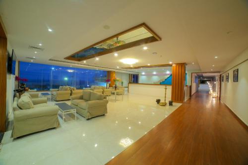 Lobby, Bay View Hotel Vizag in Visakhapatnam Lobby, Bay View Hotel Vizag in Visakhapatnam