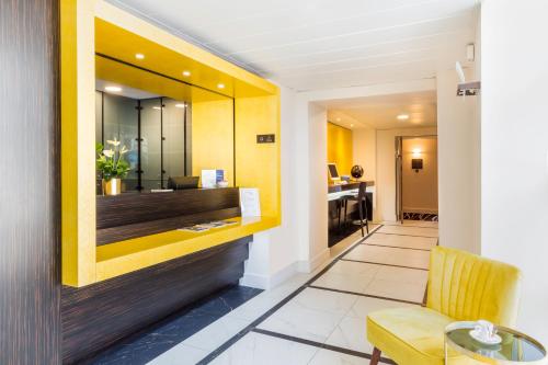 Lobby, Best Western Hotel Journel Antibes-Juan-les-Pins in Antibes Lobby, Best Western Hotel Journel Antibes-Juan-les-Pins in Antibes