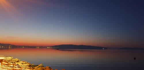 Navi in Kastela Navi in Kastela