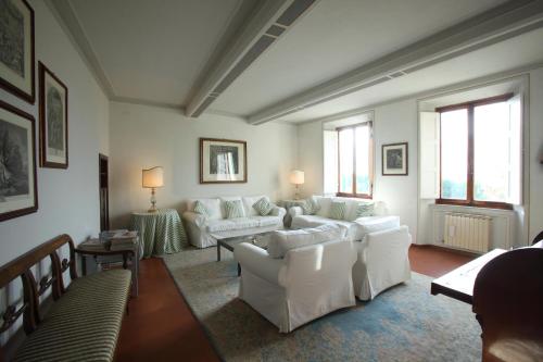 This photo about Residenza d'Epoca Palazzo Fineschi Sergardi shared on HyHotel.com