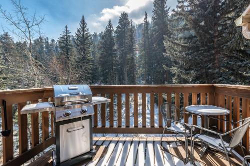 StoneBrook Resort - Adult Only in Estes Park (CO) StoneBrook Resort - Adult Only in Estes Park (CO)